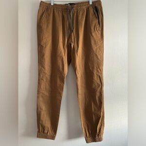 Brooklyn Cloth Man’s Khaki Joggers